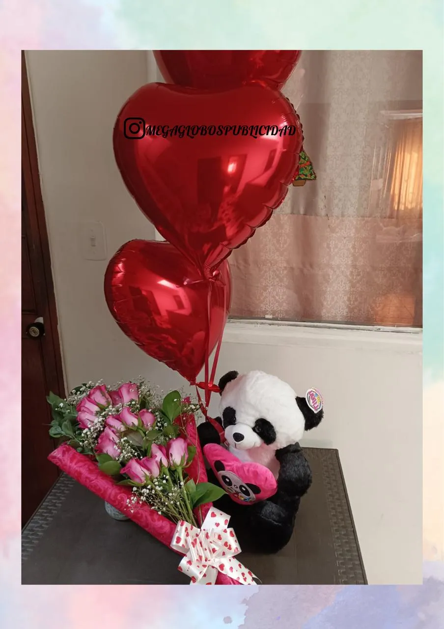 Centros de mesa con globos para comunión en Benidorm